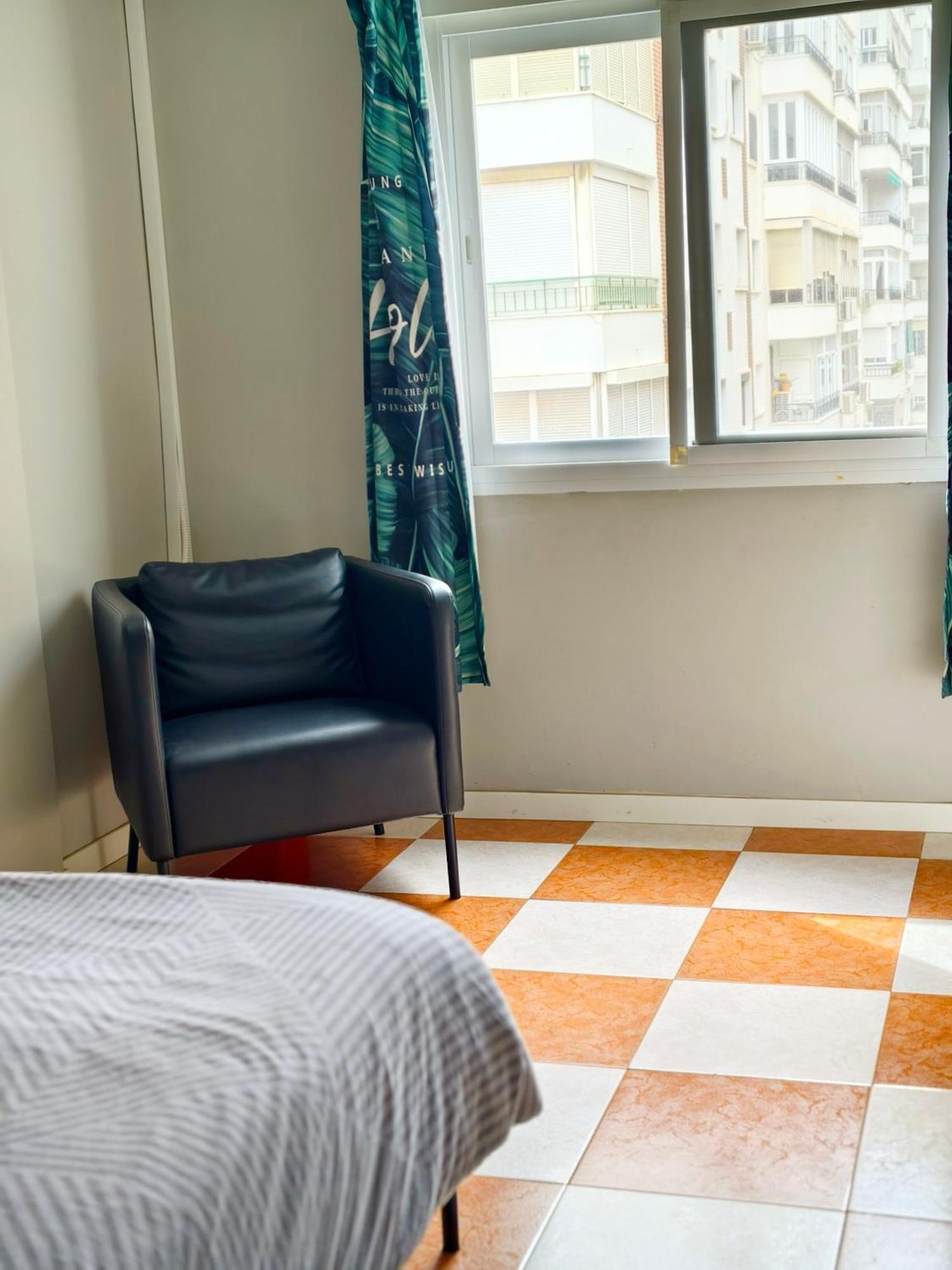 Apartamento Cerca Del Centro 2 Malaga Luaran gambar